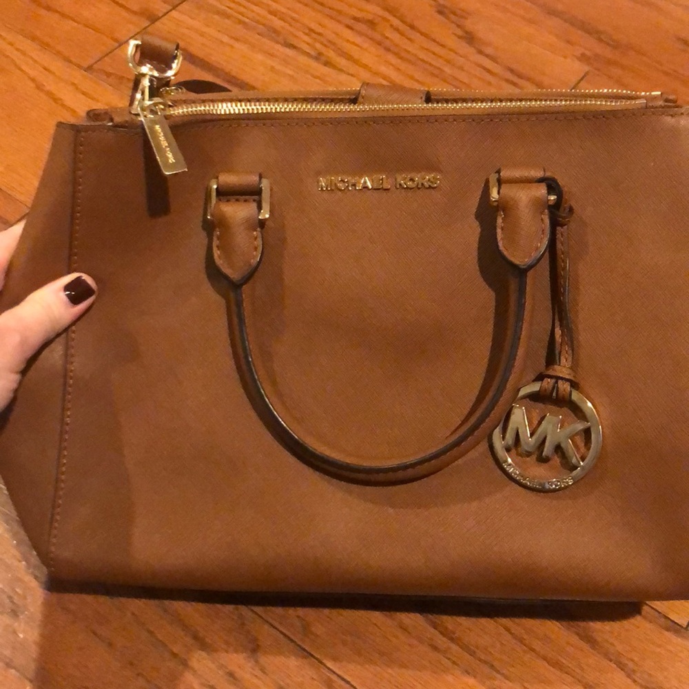 Michael Kors Crossbody